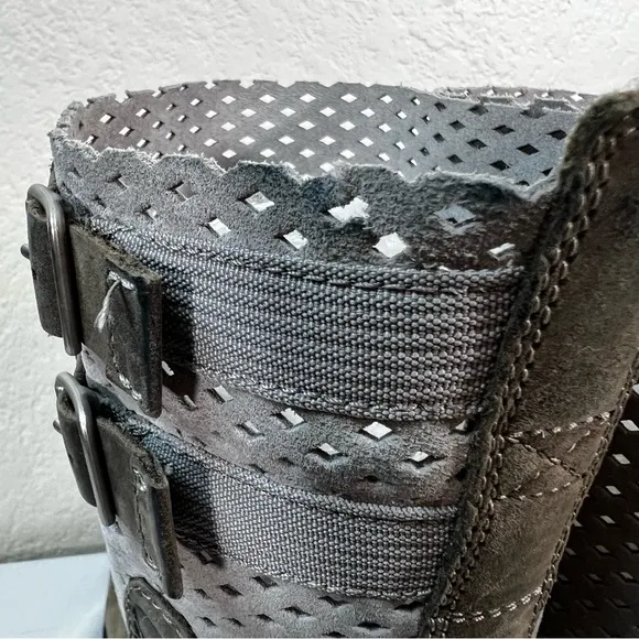 Sorel Major Pull-On Perforated Grey Leather Moto Riding Boots Size 10