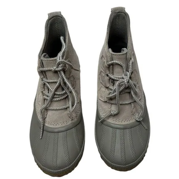 Sorel Out N About Plus Taupe Suede Duck Ankle Boots. Size 6.