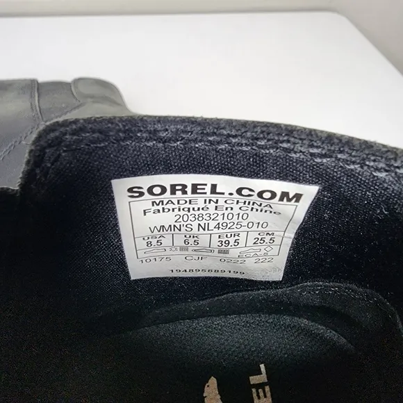 Sorel Women's Evie Black Pull On Chelsea Lug Sole Boots Size 8.5