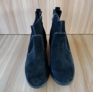 Sorel Women’s Evie, Black Suede Wedge Zip-Up Booties Boots Size 9