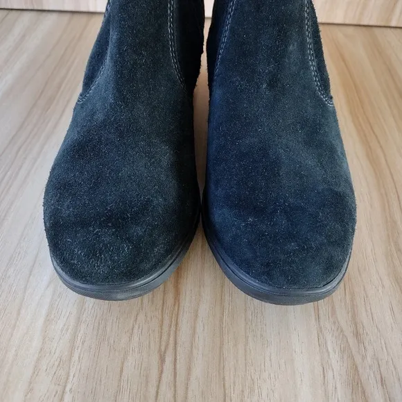 Sorel Women’s Evie, Black Suede Wedge Zip-Up Booties Boots Size 9