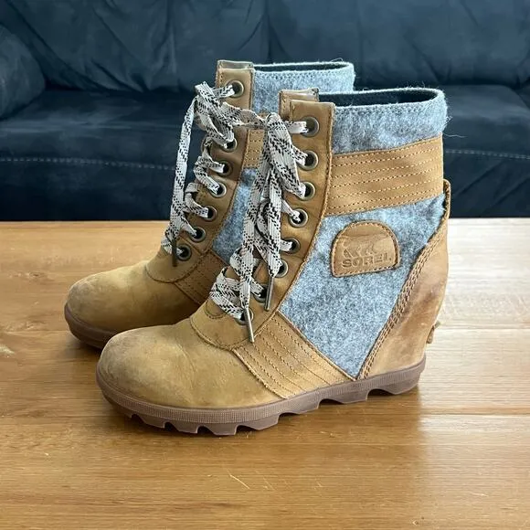 Sorel Women's Lexie Wedge Felt-Camel Brown Size 7
