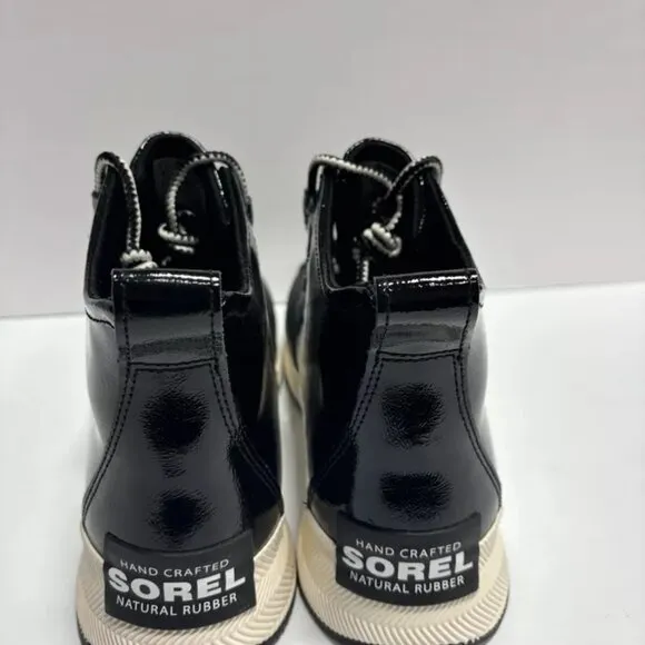 Sorel Women’s Out N About III Classic Black Winter Boots, Size 11 M