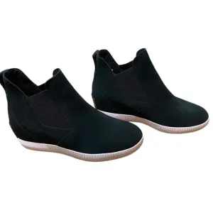 Sorel Women’s Out N About Slip On Size 7 Black Suede Wedge Ankle Boots Leather