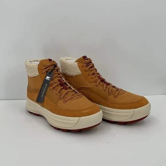 Sorel x Calia Out n About ONA mid sneaker boots winter waterproof Gold new 9.5