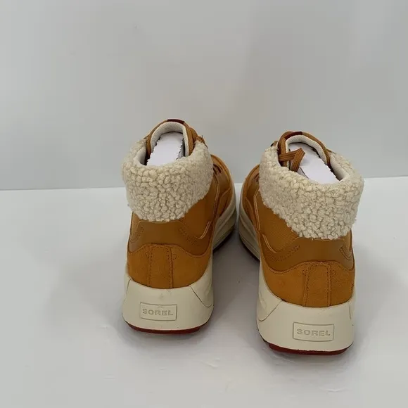 Sorel x Calia Out n About ONA mid sneaker boots winter waterproof Gold new 9.5
