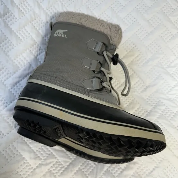 Sorel Yoot Pac Waterproof Weather Resistant Grey Slip On Winter Snow Boots