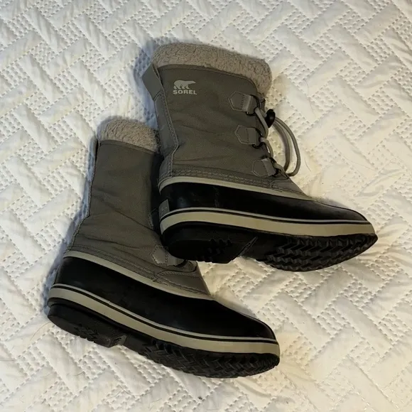 Sorel Yoot Pac Waterproof Weather Resistant Grey Slip On Winter Snow Boots