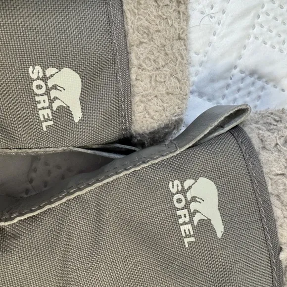 Sorel Yoot Pac Waterproof Weather Resistant Grey Slip On Winter Snow Boots