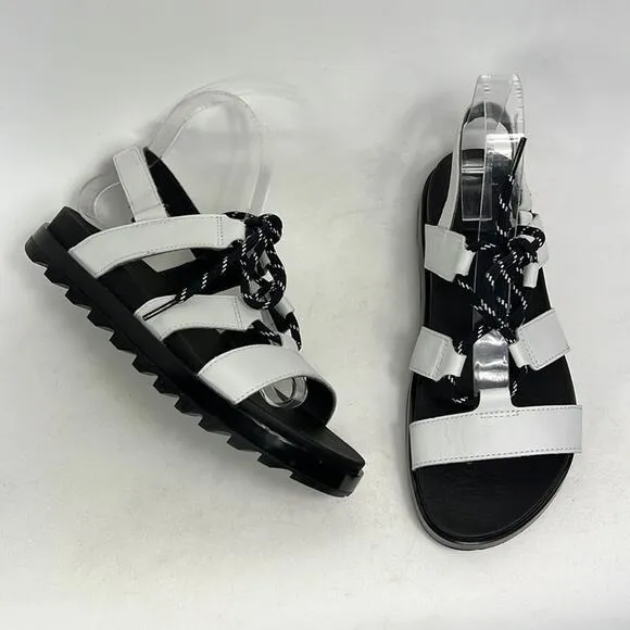 Sorel Roaming lace up women’s size 8.5 black vacation summer white sandals NEW