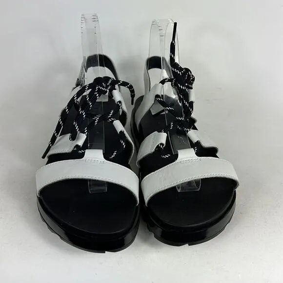 Sorel Roaming lace up women’s size 8.5 black vacation summer white sandals NEW