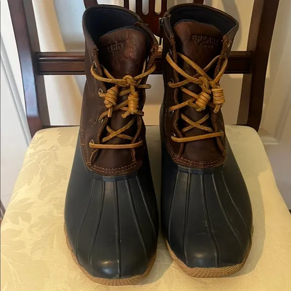 Sperry Duck Boots in Brown and Blue women’s size 11