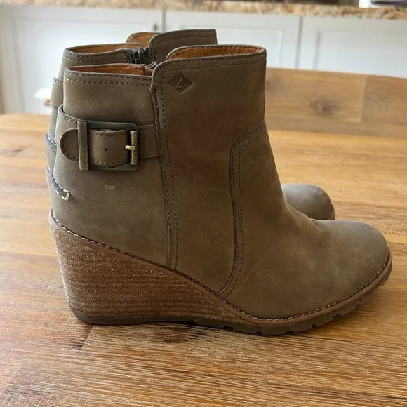 Sperry Top-Sider Gold Cup Liberty Womens Clove Boots