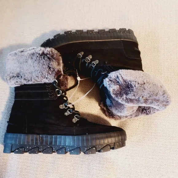 Sperry Women's Torrent Lace Up Waterproof Faux Fur Winter Boot Sz-8.5