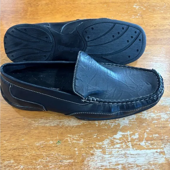 Stacy Adams Black Leather Loafers Slip-On