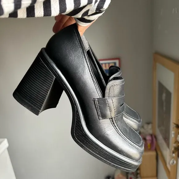 Steve Madden Black Chunky Platform Loafers Heels