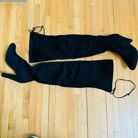 Steve Madden Gorgeous Black Suede Over the Knee Stunning Vegan Boots Size 8