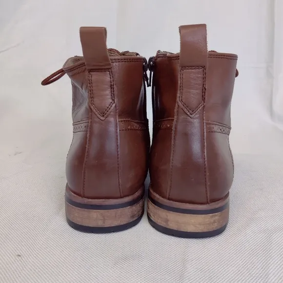 Steve Madden 'Helper' Chukka Boots Brogue Wingtip Leather Brown Mens Sz 9