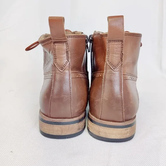 Steve Madden 'Helper' Chukka Boots Brogue Wingtip Leather Brown Mens Sz 9