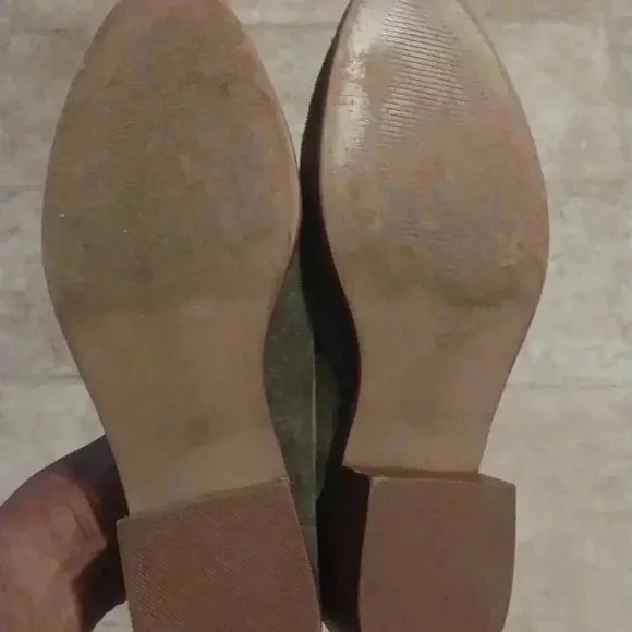 Steve Madden Lancaster Gray Sueded, Leather Upper, Slip On Stacked Heel Boots, 7