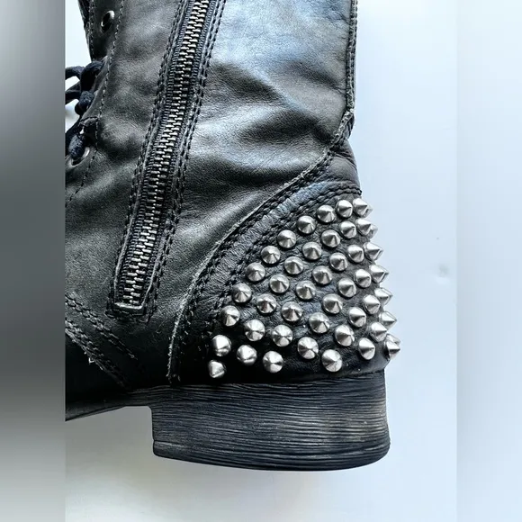 STEVE MADDEN Leather Tarnney SilverStudded Lace Up Ankle Combat Boots, Size 7M