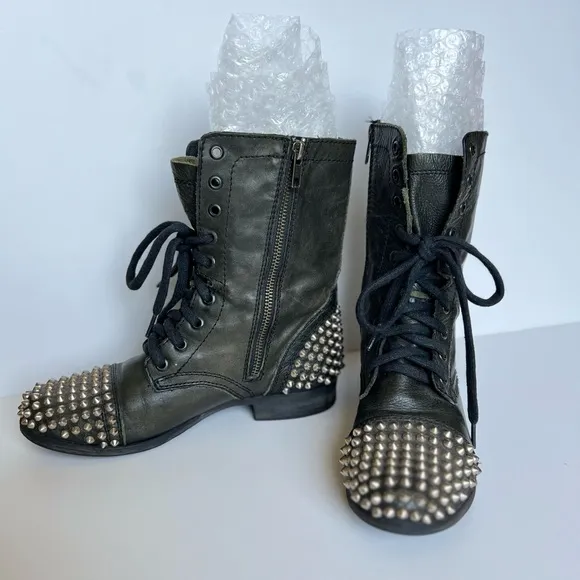 STEVE MADDEN Leather Tarnney SilverStudded Lace Up Ankle Combat Boots, Size 7M