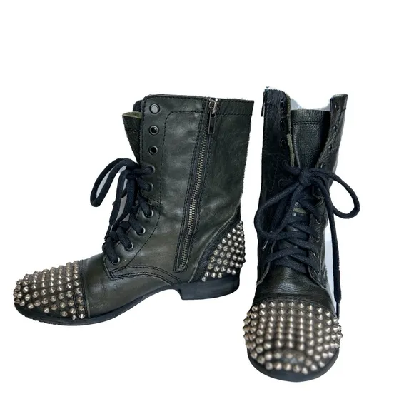 STEVE MADDEN Leather Tarnney SilverStudded Lace Up Ankle Combat Boots, Size 7M