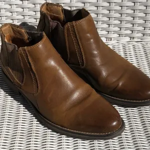 Steve Madden Mens Brown Leather Slip In Ankle Chukka Boots Size 9