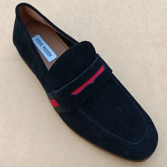STEVE  MADDEN Men's  Klique  Black Leather  Slip On Loafers  - 11M
