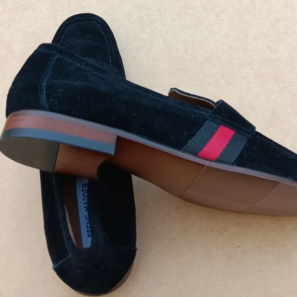 STEVE  MADDEN Men's  Klique  Black Leather  Slip On Loafers  - 11M