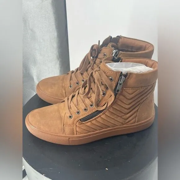 Steve Madden men's sneaker size‎ 7 Brown