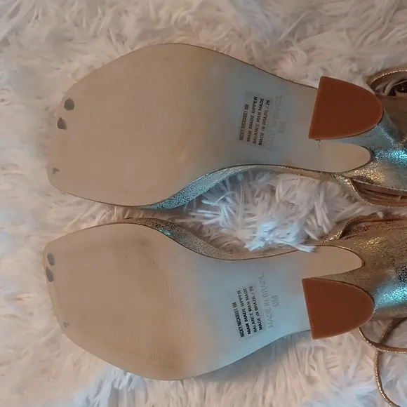 Steve Madden Nicky Gold Platform Ankle Strap High Heel Sandals Size 9 NEW