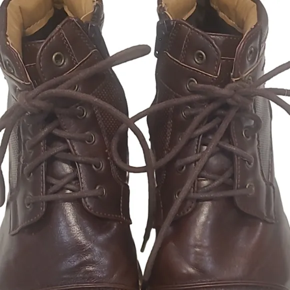 Steve Madden s9 Mens Leather Dylan Chukka Side Zip Gorpcore Dark Academia Travel