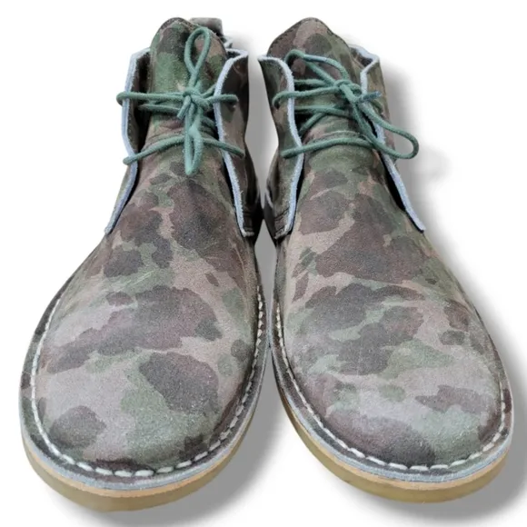 Steve Madden Shoes Size 11 Steve Madden Chuckkaa Boots Camo Leather Chukka Boots