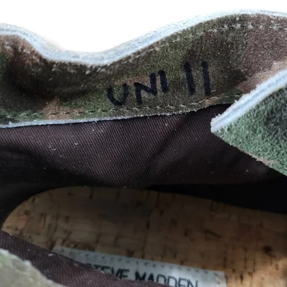 Steve Madden Shoes Size 11 Steve Madden Chuckkaa Boots Camo Leather Chukka Boots