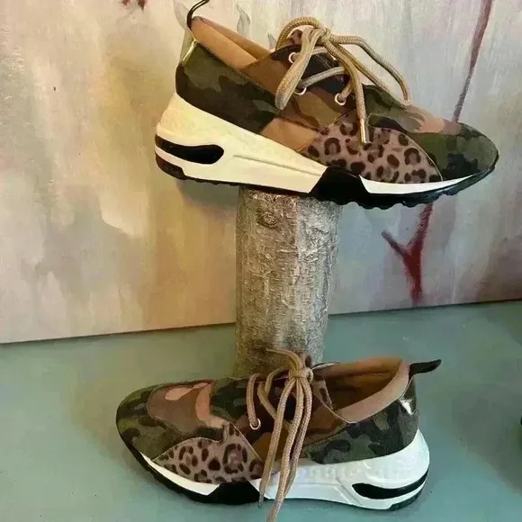 Steve Madden Women's Cliff Camo Animal Print Sneaker Size 8 Fashion Streetwear