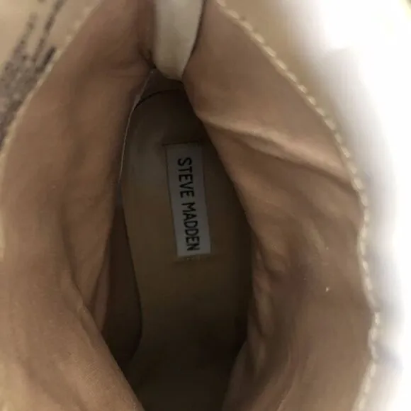 Steve Madden Woman’s Aquarius Suede Boots Natural Tan Size 9.5