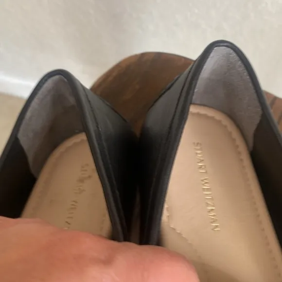 STUART WEITZMAN Allpearls embellished leather loafers like new