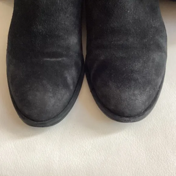 Stuart Weitzman Black Lowland Suede Over-The-Knee Boots SZ 6.5