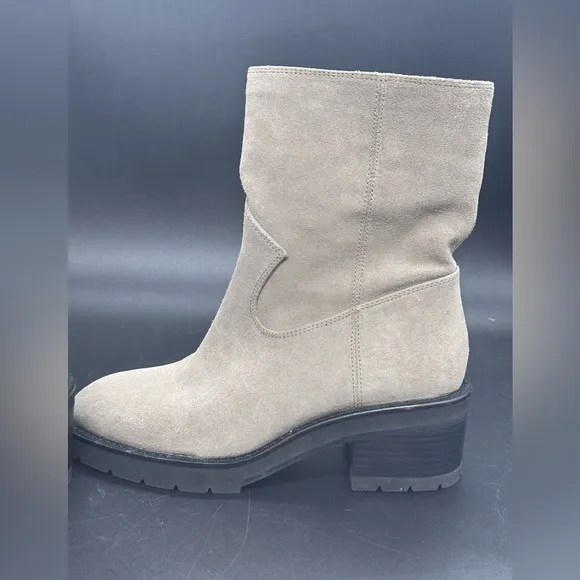 STUART WEITZMAN Boulevard Suede Ankle Boots SZ5