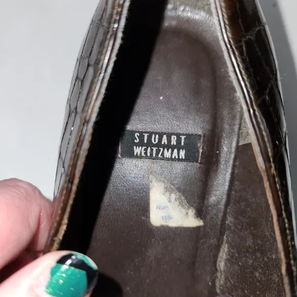 Stuart Weitzman Brown Tassel Crocodile Embossed Patent Leather Loafers Size 9.5