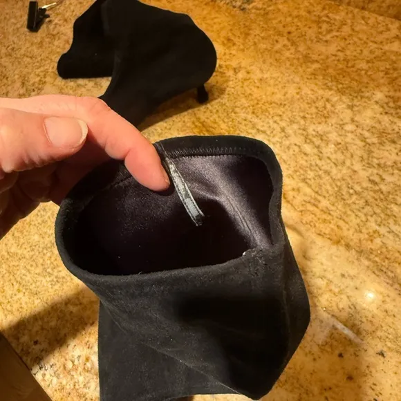 Stuart Weitzman Chic Black Over-the-Knee suede  Boots size 6 1/2