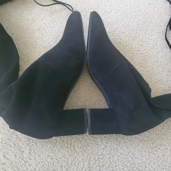 Stuart Weitzman - Genna 60 Suede Over-the-Knee City Boot sz 8.5