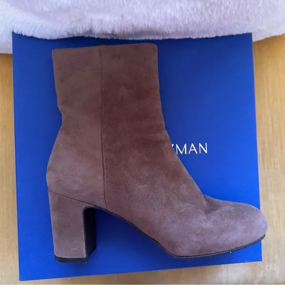 Stuart Weitzman Gianella Yuliana Taupe Tan Brown Suede Bootie Boots *  38.5 8
