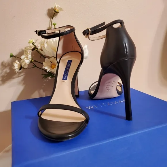 Stuart Weitzman Nudistong Sandal NWT