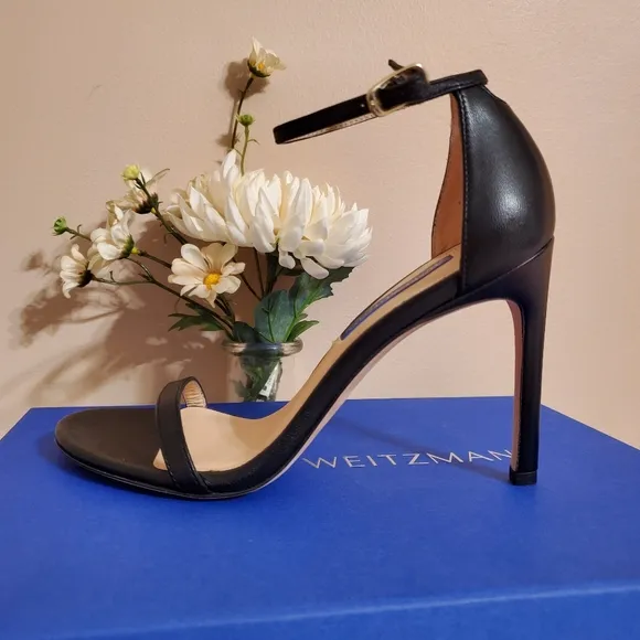 Stuart Weitzman Nudistong Sandal NWT