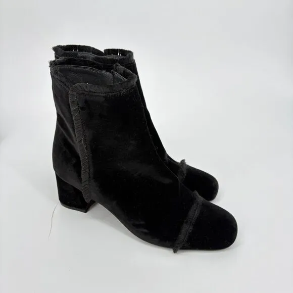 Stuart Weitzman On The Fringe Velvet Ankle Boots Size‎ 7 M Black Block Heel