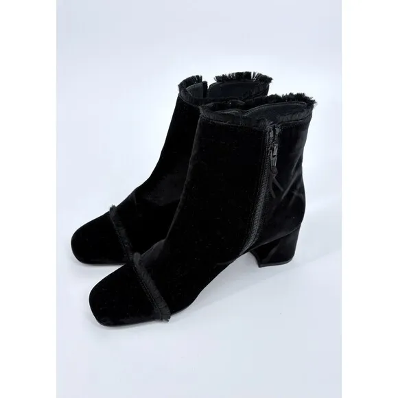 Stuart Weitzman On The Fringe Velvet Ankle Boots Size‎ 7 M Black Block Heel