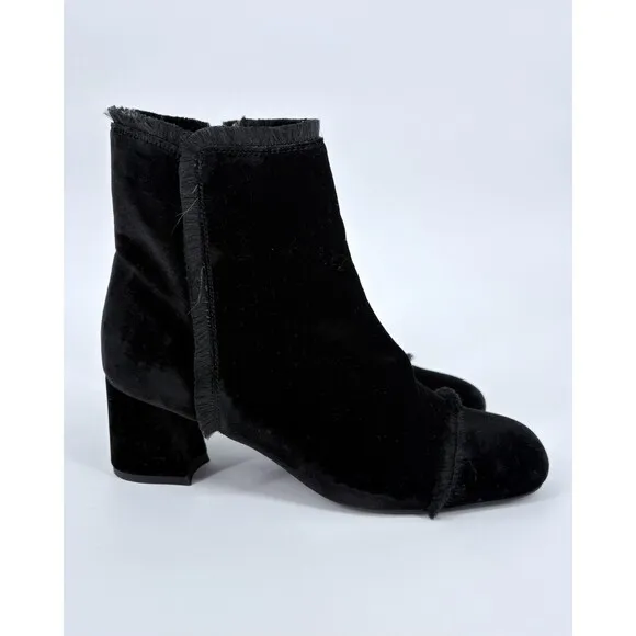 Stuart Weitzman On The Fringe Velvet Ankle Boots Size‎ 7 M Black Block Heel