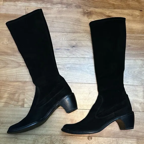 Stuart Weitzman suede boots size 9